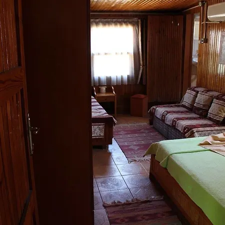 Hotel Lazer