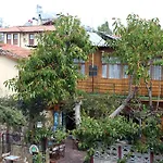 Lazer Hotel